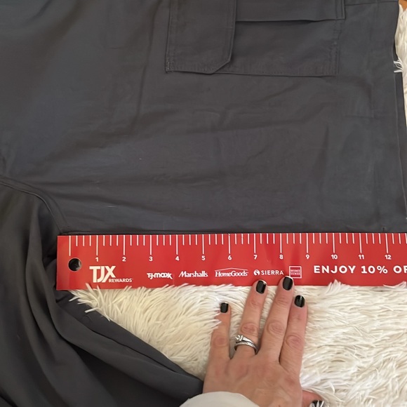 Cargo shorts - Picture 5 of 5